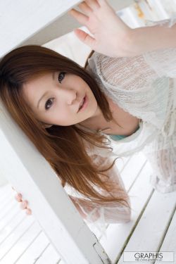 杯弓蛇影